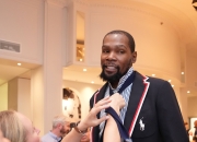 约基奇复出首战，三连败状态火爆，76人成为焦点！