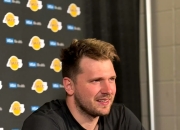 东契奇官方宣布险胜新规，G2引发争议！