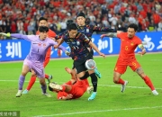 拜仁慕尼黑卫冕冠军再度领跑积分榜，竞争激烈的简单介绍